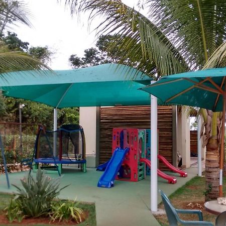 Aldeia Do Lago Caldas Novas Lindo Apt Com Cozinha Mobilia Nova Pode Levar Bebidas Na Area Das Piscinas Eksteriør bilde