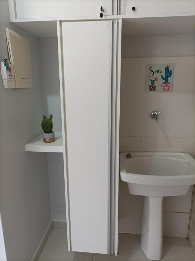 Aldeia Do Lago Caldas Novas Lindo Apt Com Cozinha Mobilia Nova Pode Levar Bebidas Na Area Das Piscinas Eksteriør bilde